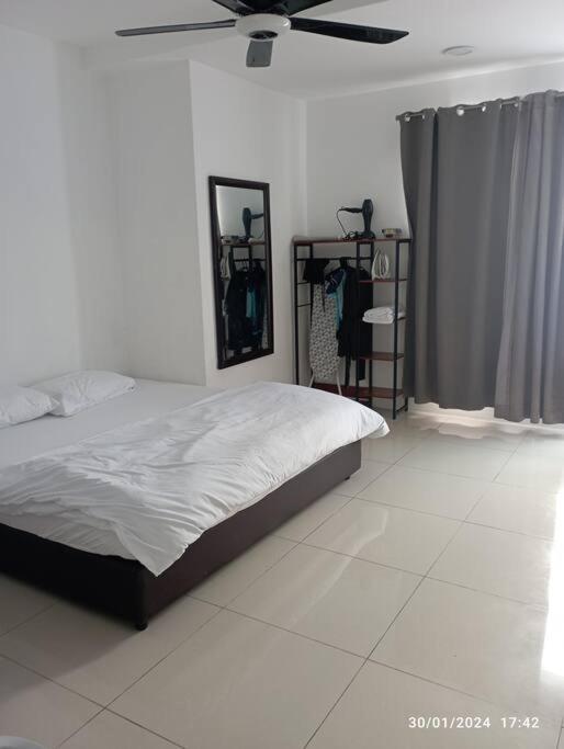 3r Manhattan * Ipoh